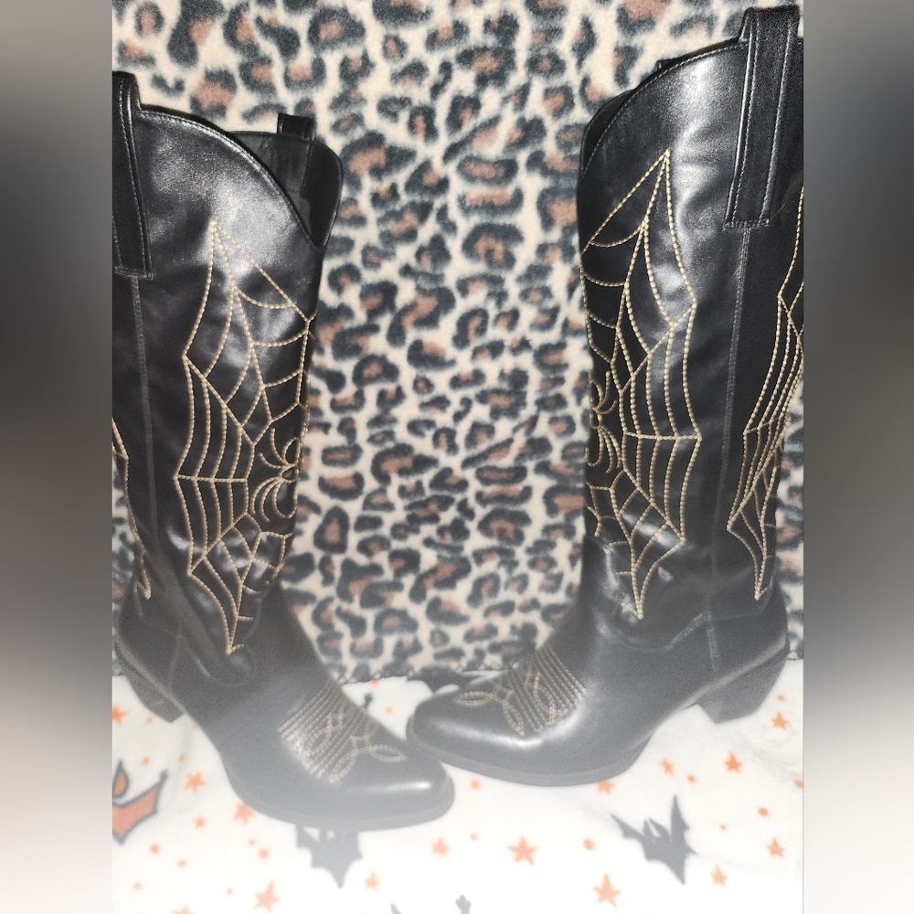 Spider Web Cowboy Boots